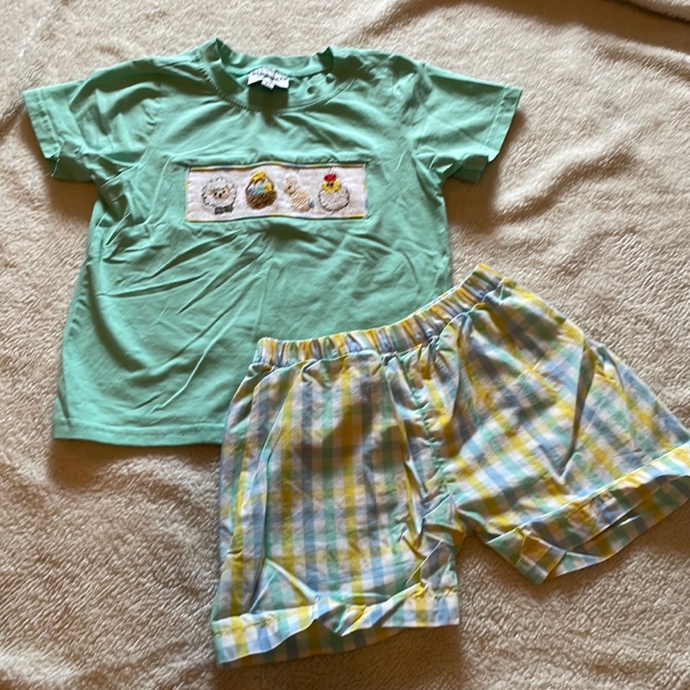 All my fav Easter things Smock Short Set